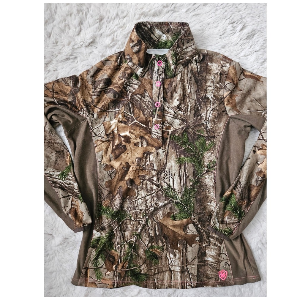 Game Winner Women's RealTree Camo Long Sleeve 1/4 Snap Pullover Shirt Size M
